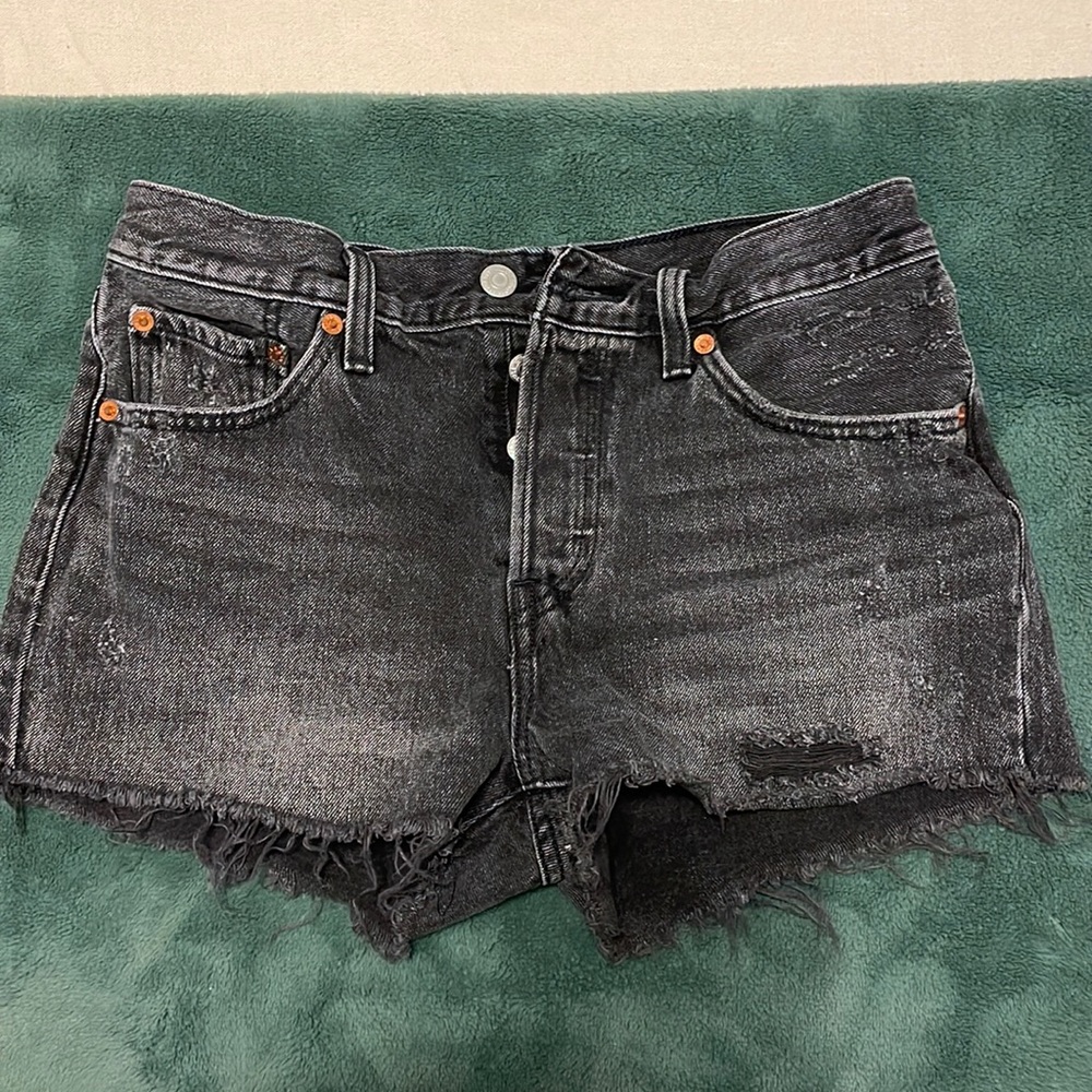 Levi’s 501 Low Waisted Jean Shorts